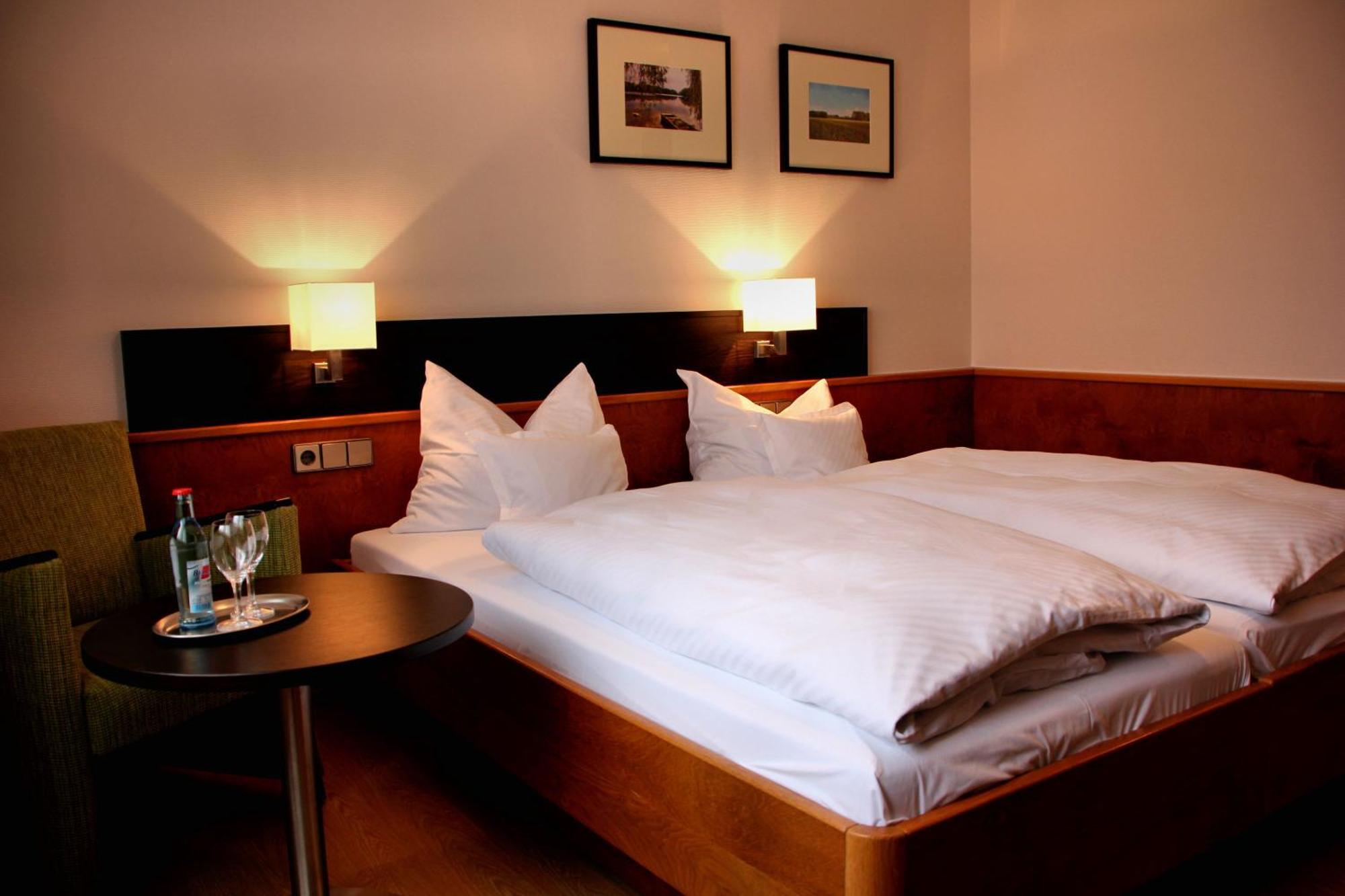 Lindner'S Hotel Bellheim Rom bilde